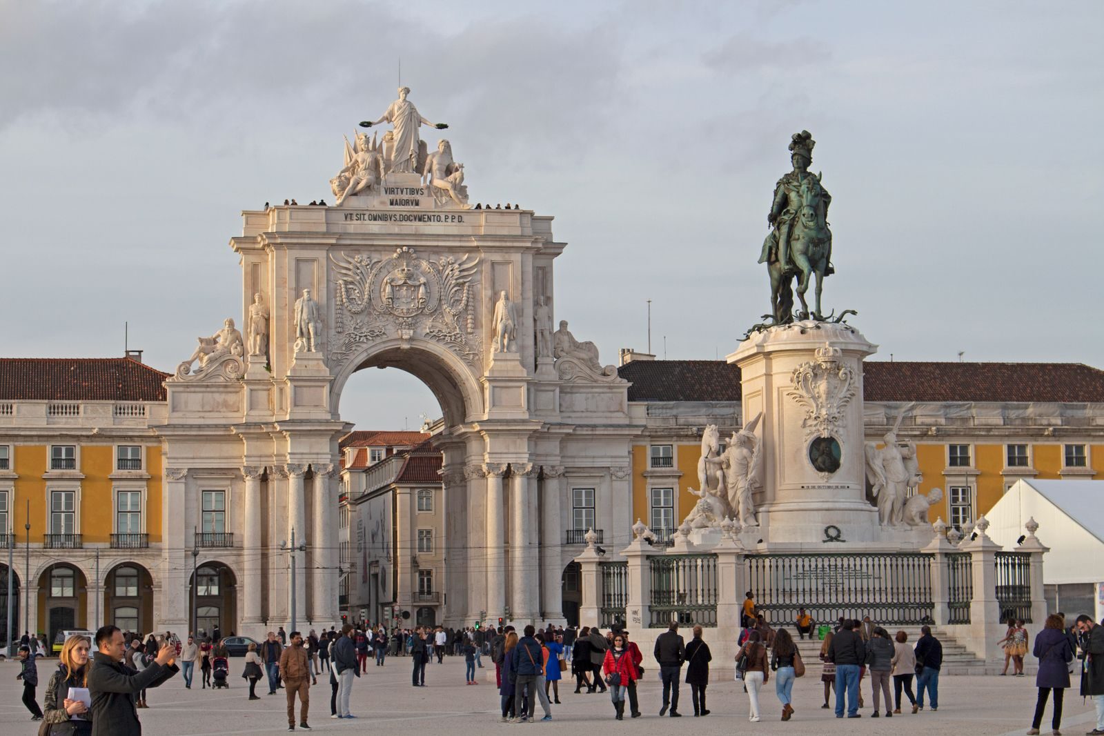 Praça do Comércio and the Rua Augusta arch in Lisbon