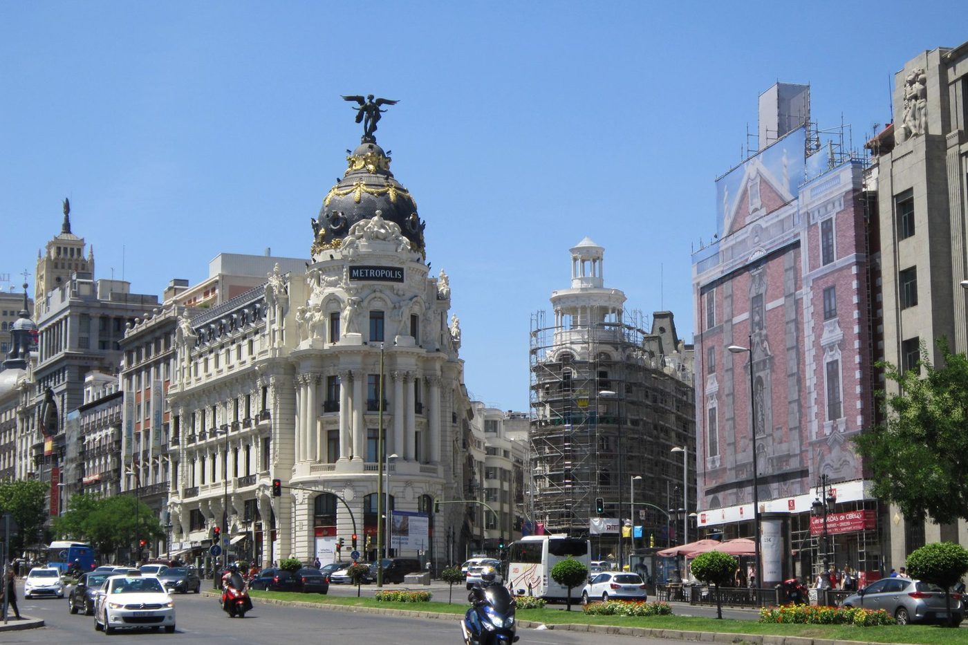 The Metropolis Building and Gran Via at the edge of central Madrid