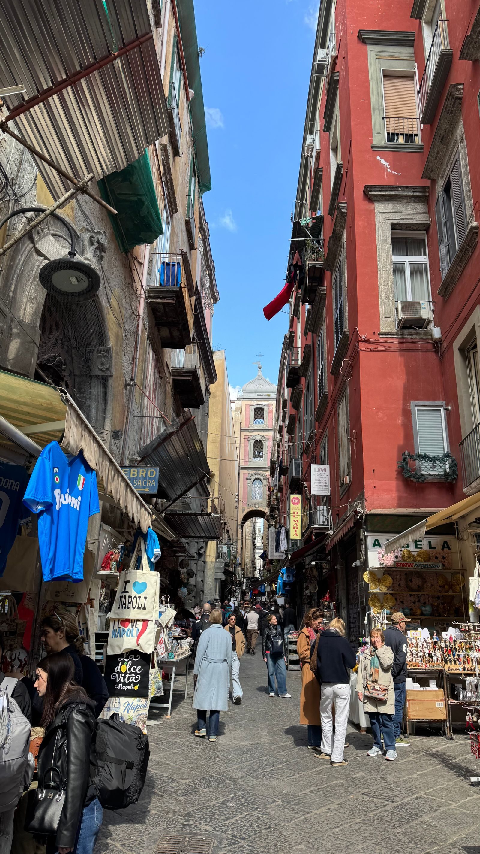 A busy market street in Naples